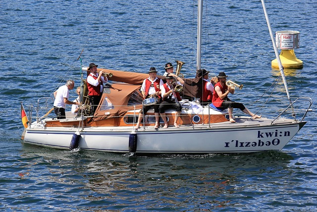 不断提高自 不断提高自